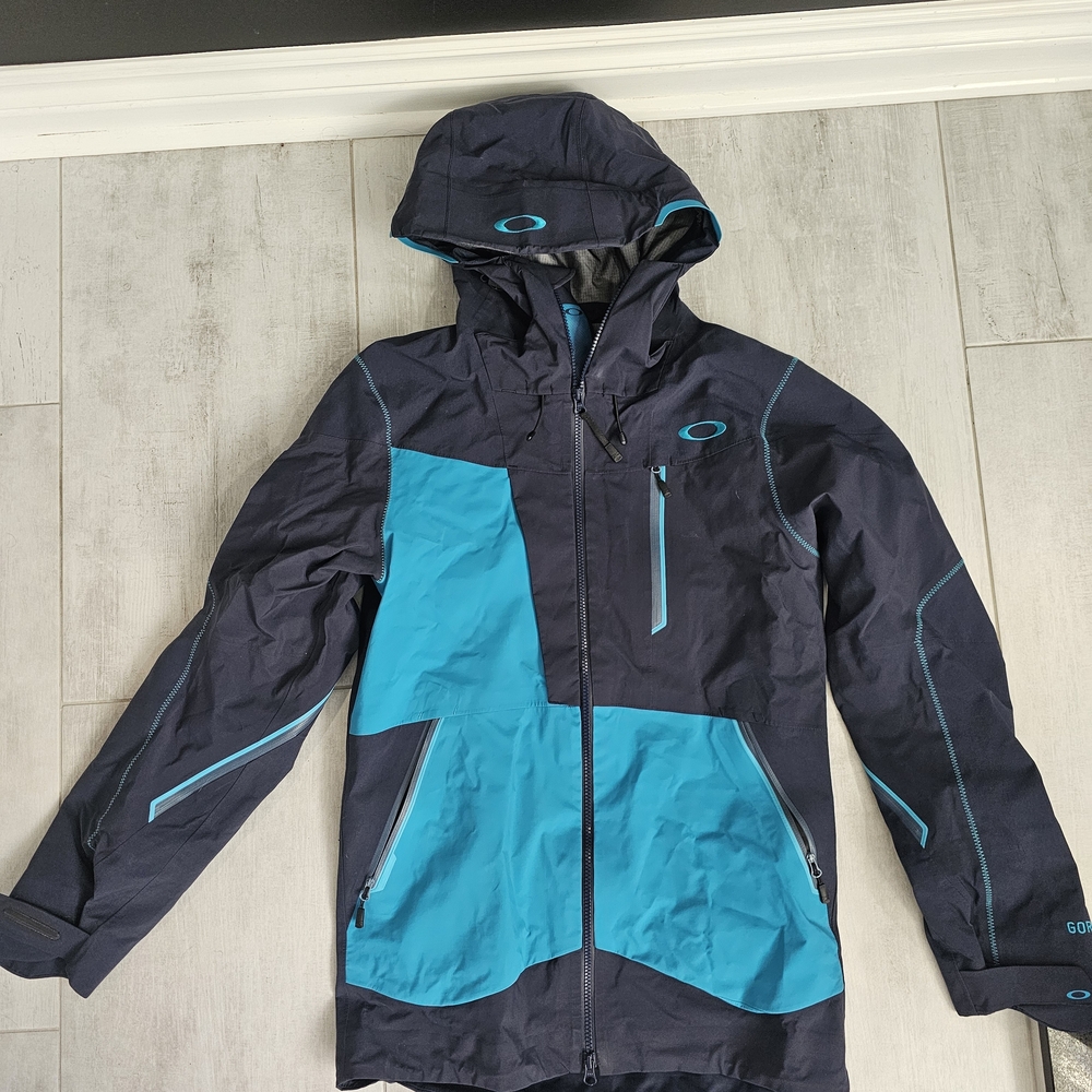 Oakley Hardshell Hooded Gore-tex Jacket